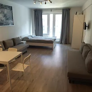 Brand New #24 In Elite With Free Secure Parking In The Center Apartament